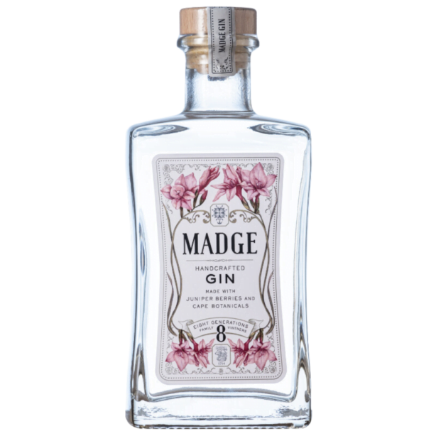 Gin „Madge” - Gin od Stettyn Family Vineyards. Na bazie jałowca, wzbogacony o Żółwią jagodę. Z nutami cytrusów i zielonej oliwki. Do koktajli lub solo.